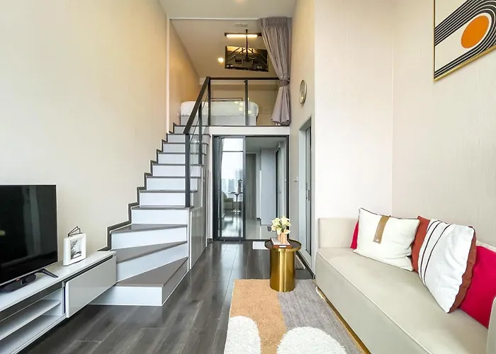 Duplex Near Bts L Rooftop Pool L Skyline L Sontana バンコク都