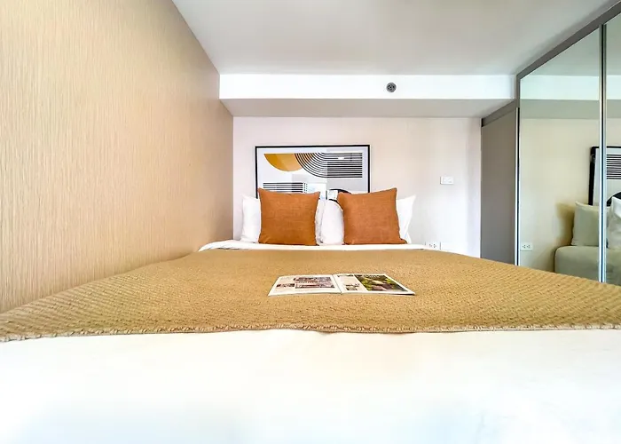 Duplex Near Bts L Rooftop Pool L Skyline L Sontana 別荘