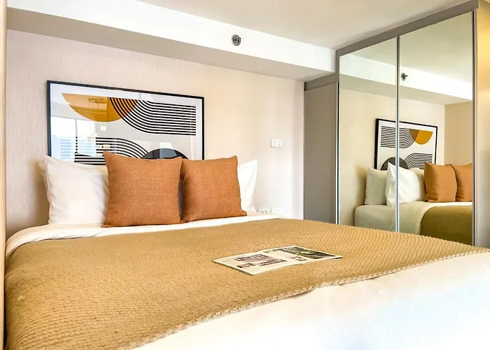 Duplex Near Bts L Rooftop Pool L Skyline L Sontana バンコク都