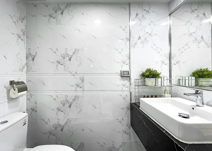 Duplex Near Bts L Rooftop Pool L Skyline L Sontana 別荘