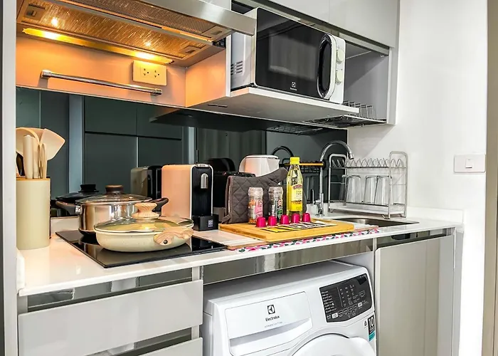 Duplex Near Bts L Rooftop Pool L Skyline L Sontana 別荘 バンコク都