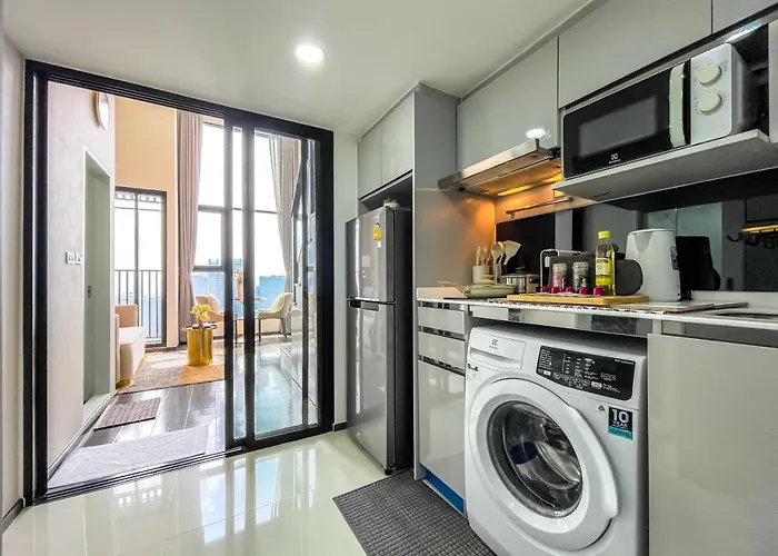 Duplex Near Bts L Rooftop Pool L Skyline L Sontana 別荘 *